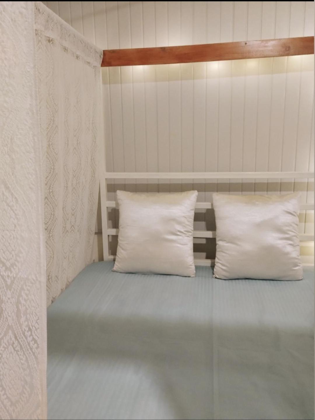Lighthouse Bnb Indore Exterior photo